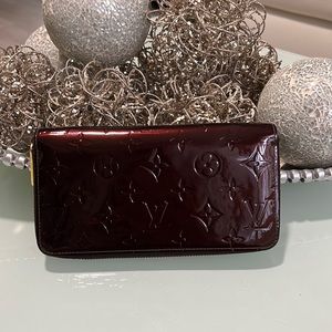 Louis Vuitton Vernis Enamel Patent Leather Zippy Zip Around Long Wallet